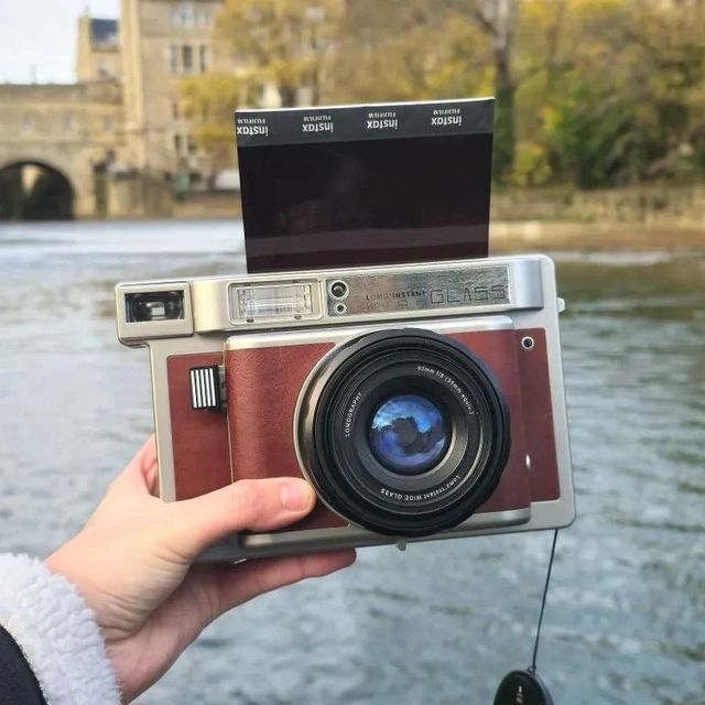 Lomo’Instant Wide Glass：超清晰的拍立得相机，物有所值