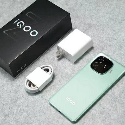 千元机里的"六边形战士"！6000mAh：让充电宝失业的续航怪兽来了