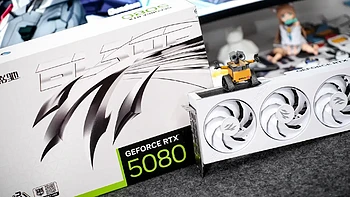 真能越级挑战旗舰？影驰GeForce RTX 5080圣刃OC显卡上手实测