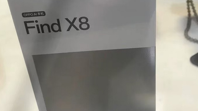 OPPO Find X8 无影抓拍功能堪称一绝。