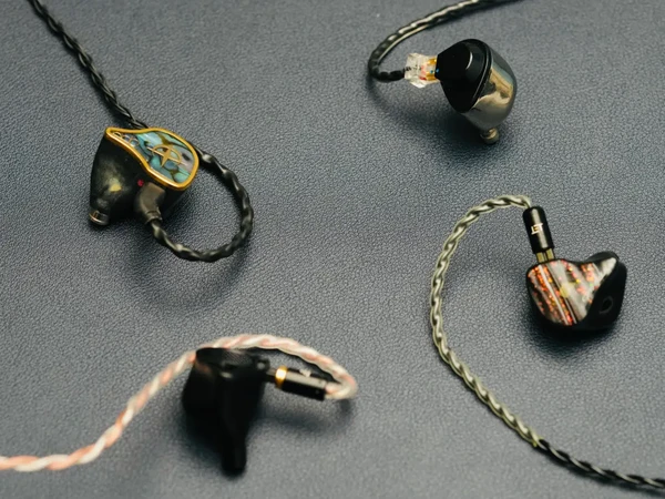 Emperor、Enigma、CP622B、Titan超旗舰对比