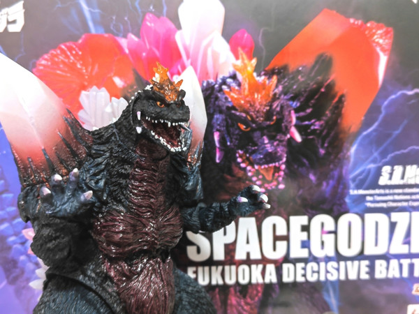 平成反派之一 来自太空的怪兽！万代SHM太空哥斯拉 福冈决战Ver.到货分享
