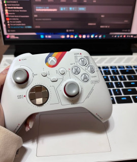 被颜值吸引，入手Xbox星空手柄