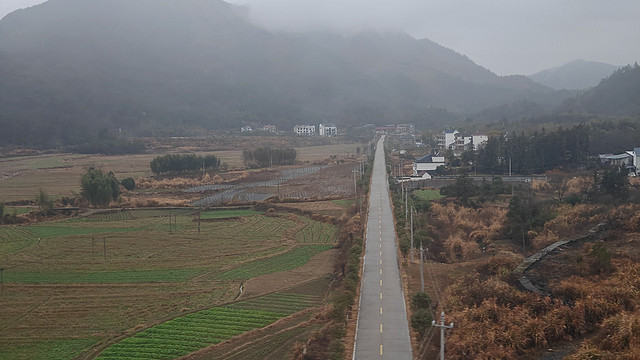 享受回家路上的风景，旅游无处不在