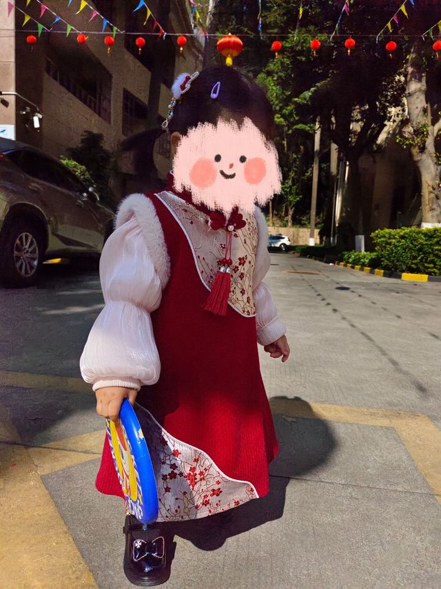 过年遛娃必备神器，太好玩了！大人小孩一起动起来！