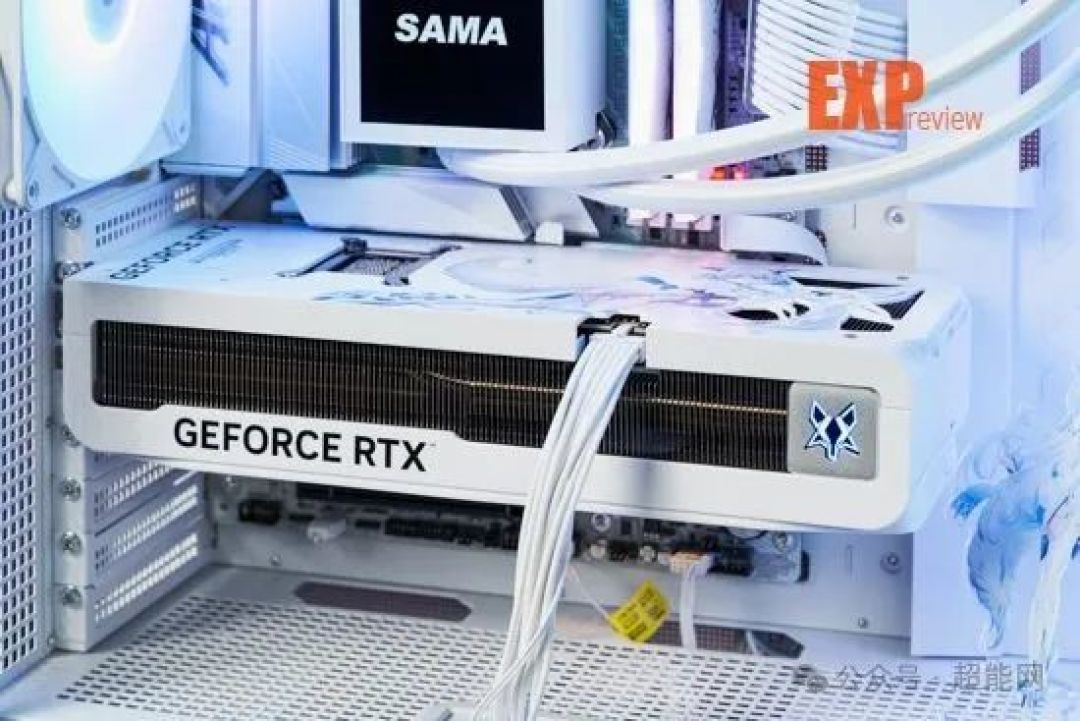 万丽雪狐 GeForce RTX 5080 OC 16G显卡评测:DLSS 4与二次元的浪漫相遇