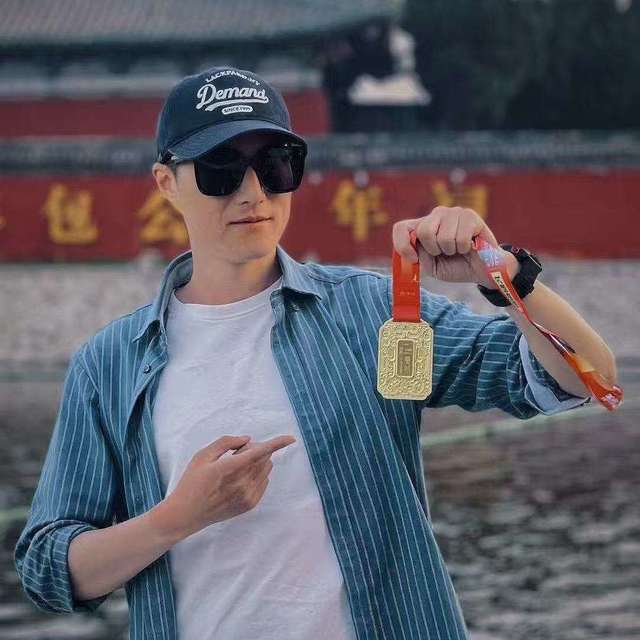 郑开马拉松开放报名了，又勾起了我去年的回忆