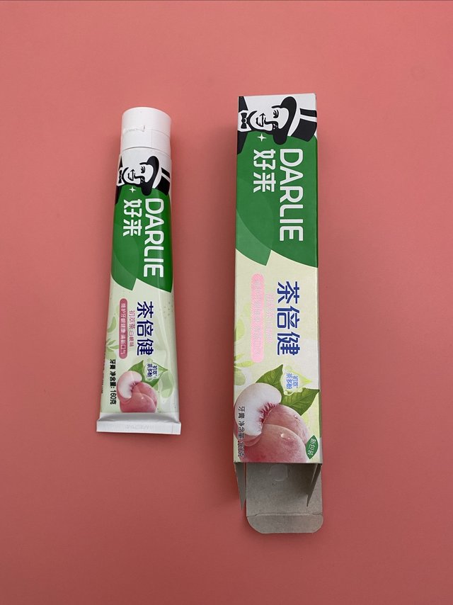8.9元160克黑人牙膏天猫超市换购价格真的值到了。