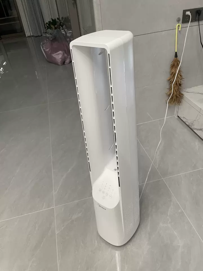 美的无叶风扇