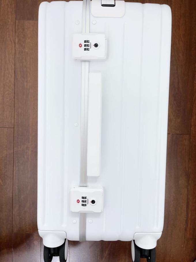 拉杆箱