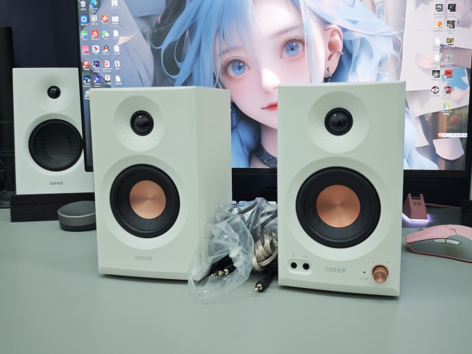 漫步者蓝牙音箱