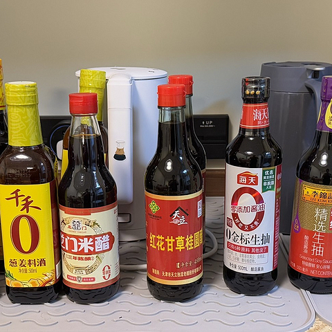 晒一晒家里的酱油醋之类库存，看看大家还有什么好推荐的没？