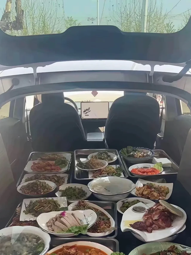 过年回家，高速堵车“粮草”储备攻略😉