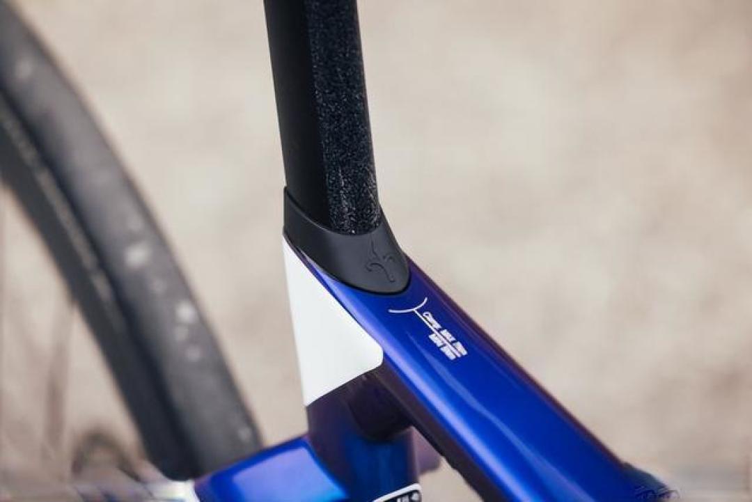 爆款竞赛公路车,Lapierre Xelius DRS性能全面揭秘,爬坡快感无与伦比