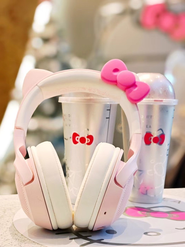 🎀雷蛇×HelloKitty，萌趣来袭！