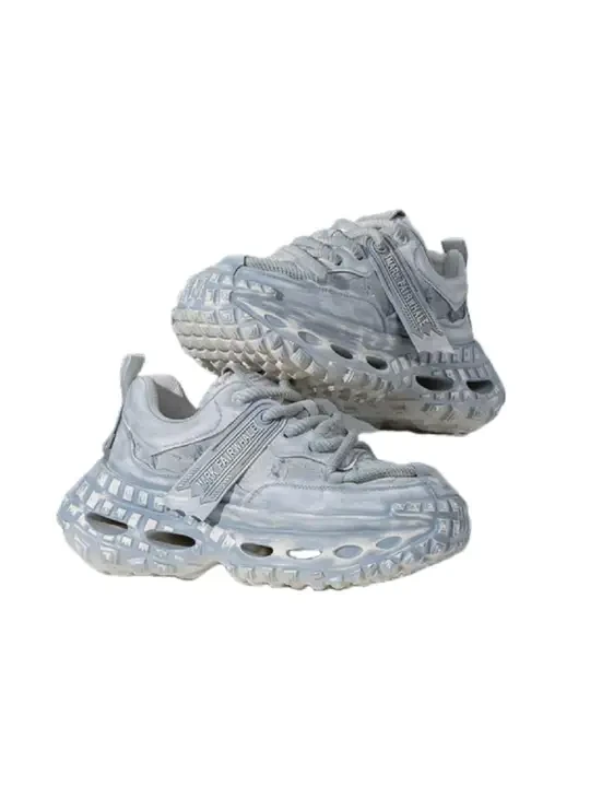 情人节快到了，快和对象穿上这款马克华菲老爹鞋去约会吧！回头率超高！#马克华菲老爹鞋#好穿不累脚 #高品质鞋子 #男女同款 #情人节礼物 #马克华菲老爹鞋