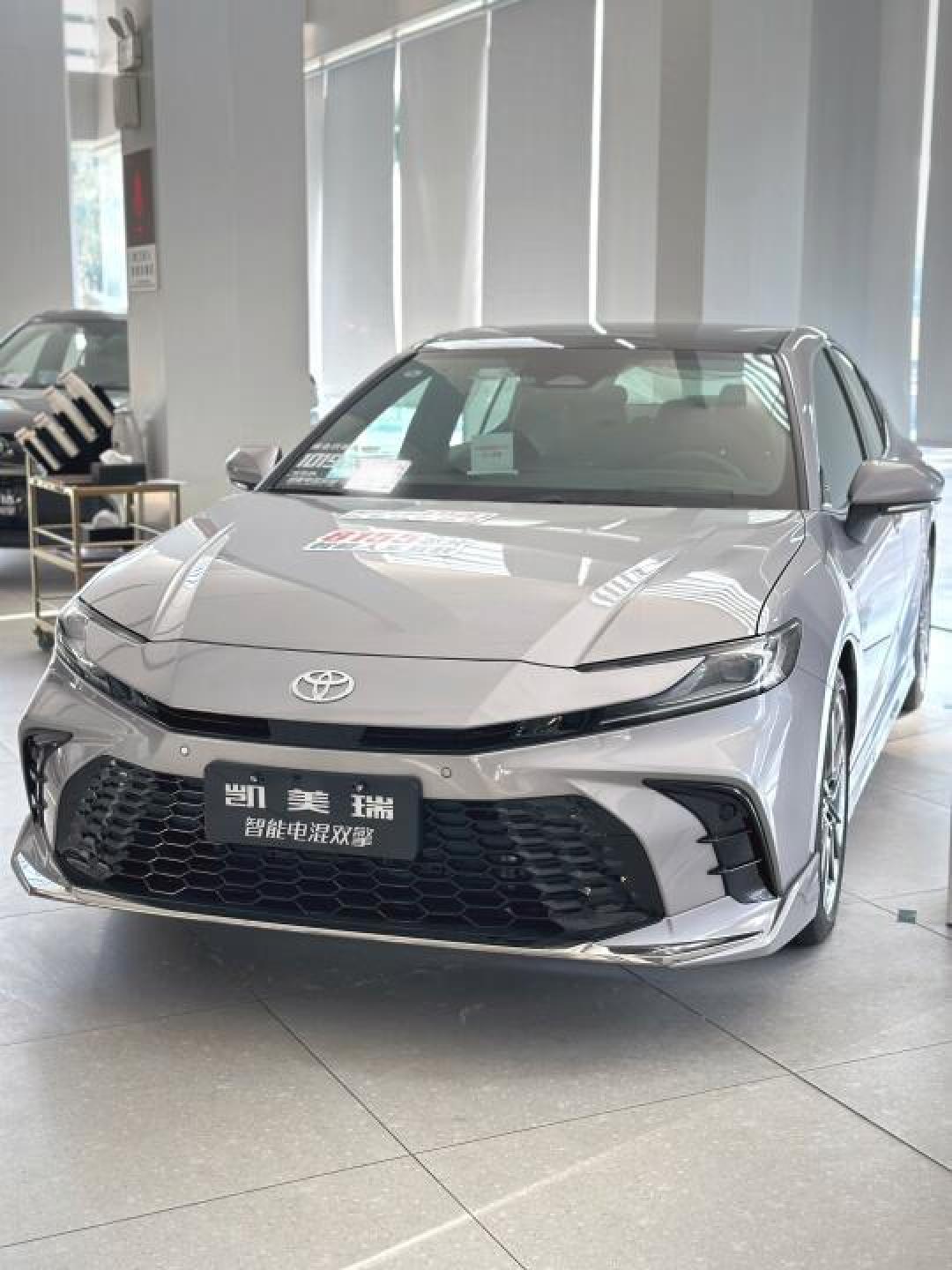 2023款凯美瑞:潮流设计与全面升级的实用性完美结合