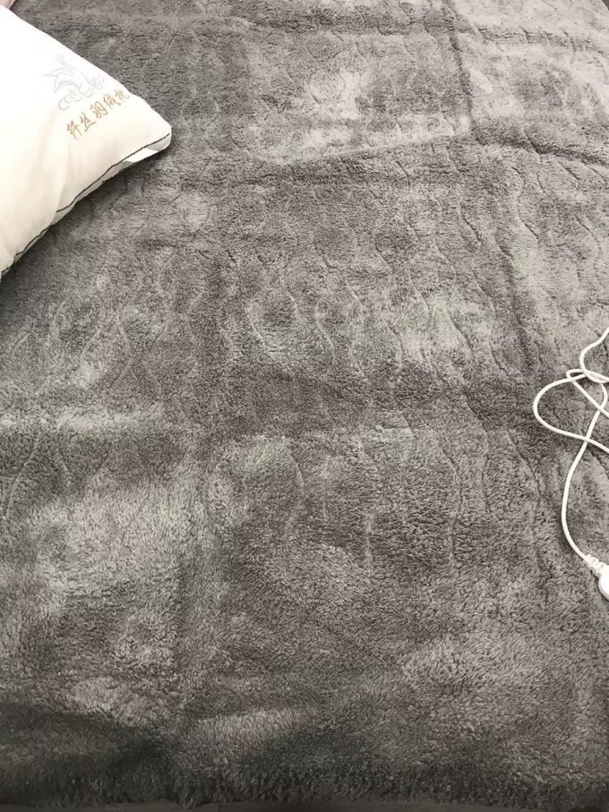 南极人电热毯