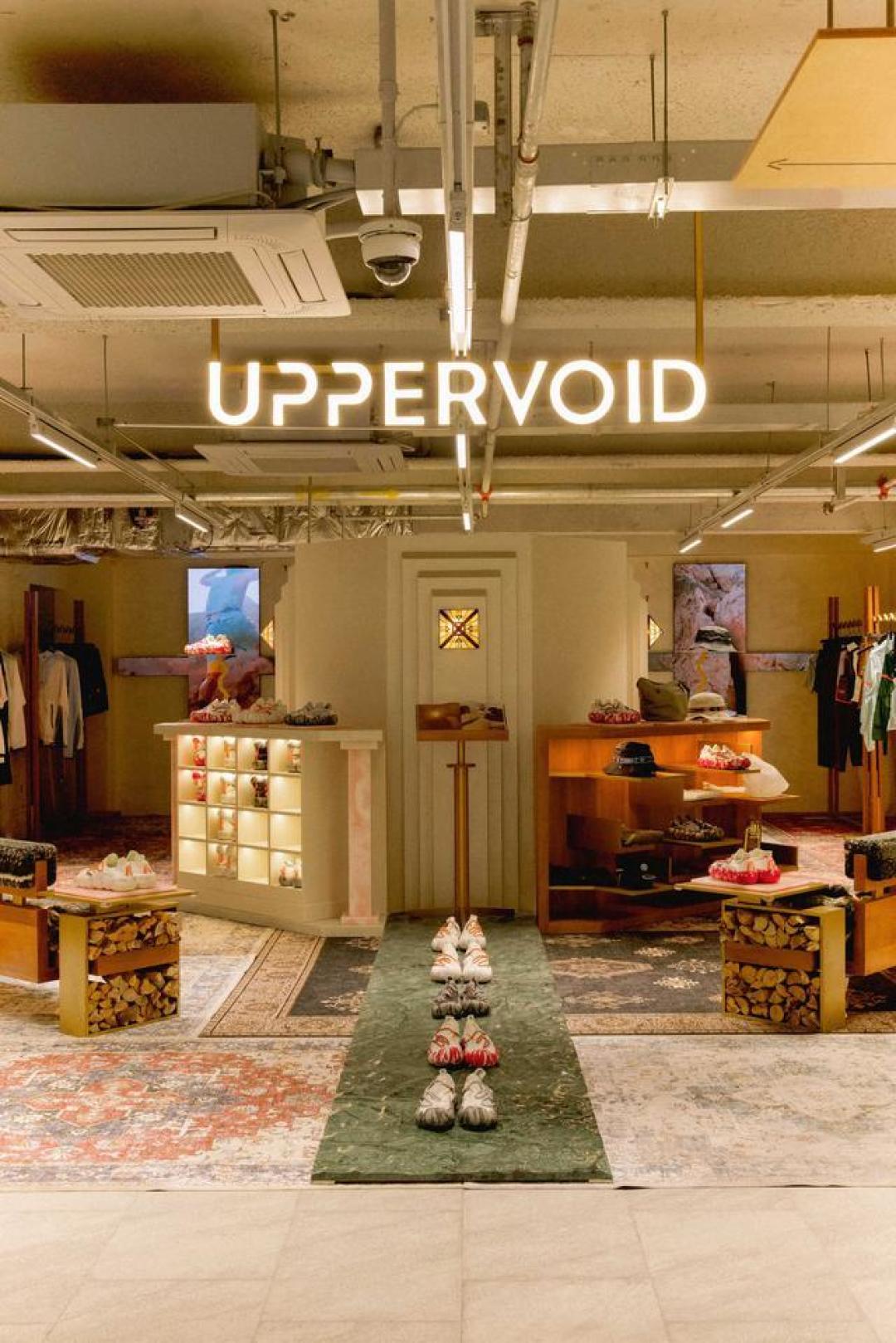 UPPERVOID二普纬度：融合机能美学与户外功能的全新品牌体验