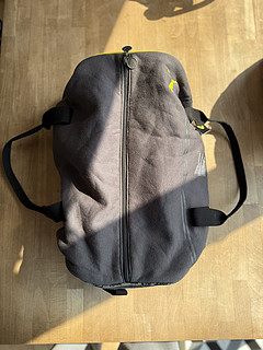 188元，老装备给新学期，puma 多特蒙特旅行Duffle