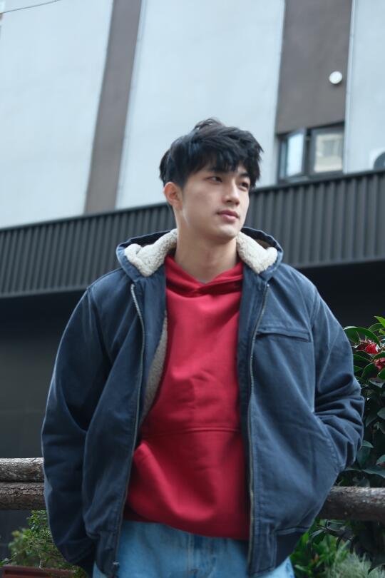 今天是Red小子🥰