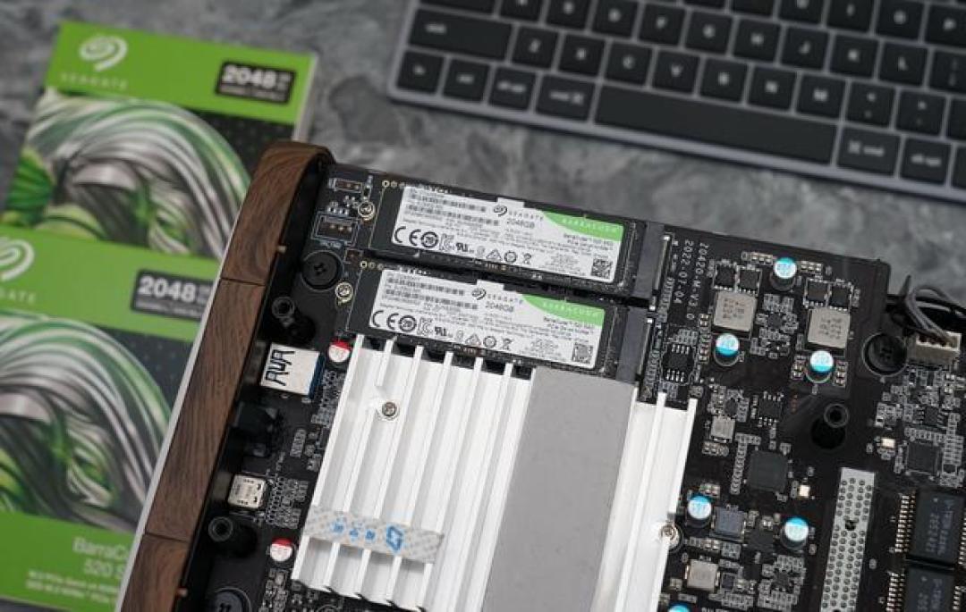 升级你的家庭存储：NAS硬件改造与优化实战指南