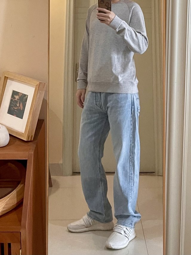 阔腿裤咱驾驭不了，微阔还是勉勉强强的！