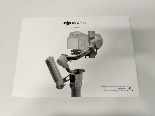 DJI RS 4 Mini：轻便易携的自媒体创作利器