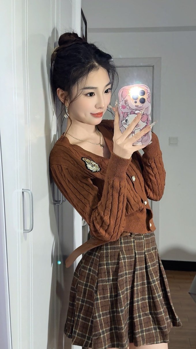 纽汇女士针织衫