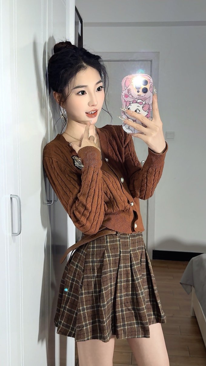 纽汇女士针织衫