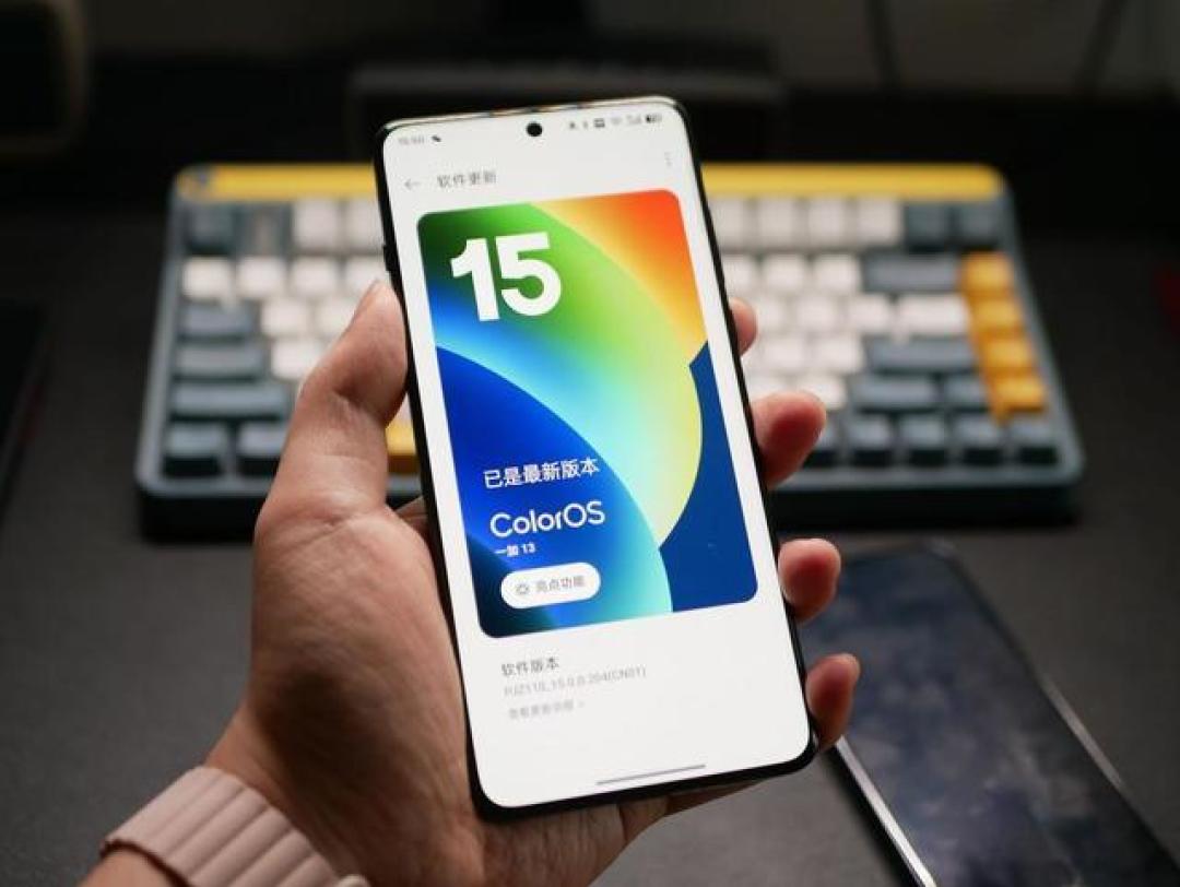 年度旗舰手机系统盘点:流畅度与AI技术全面解析