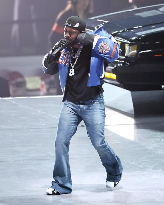 中美最会穿的rapper，竟然用同一个造型公式？