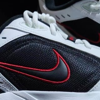 耐克Air Monarch IV复古缓震训练鞋,户外运动装备新选择