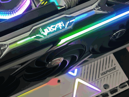全新七彩虹RTX 5070 Ti显卡:性能大升级,价格更亲民