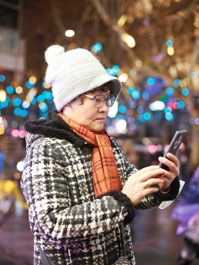 上海退休阿姨严选，蔡司智锐经典版渐进镜片