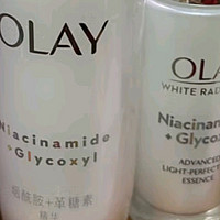 玉兰油（OLAY）超抗小白瓶：焕亮肌肤的魔法之选