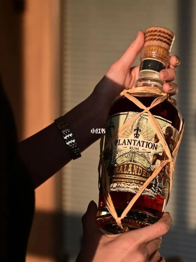 用三大朗姆酒产区融合❗️才诞生了这支酒‼️