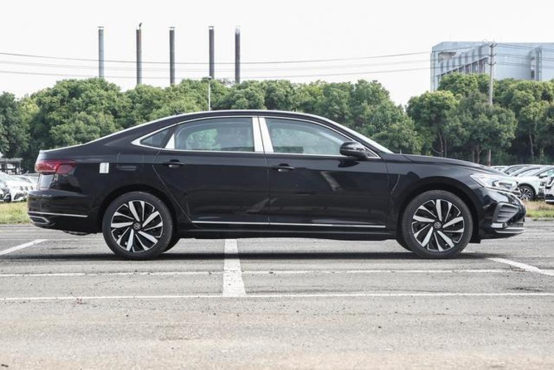 11万元德系B级车:智能配置与降价策略能否搅动市场?