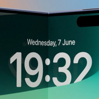 苹果折叠屏iPhone重大突破：屏幕折痕难题或将终结？