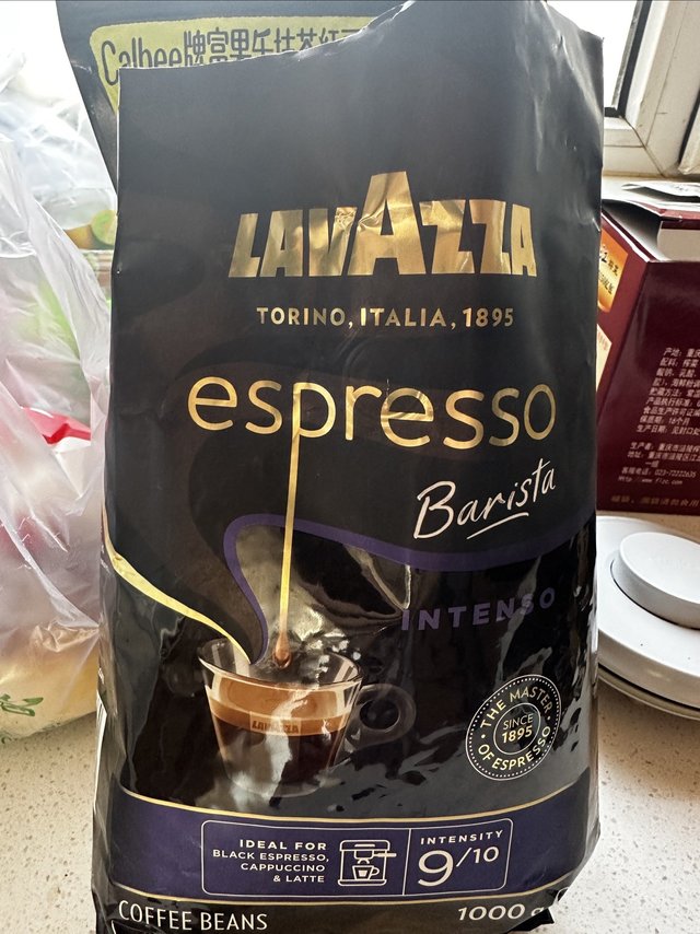 《拉瓦萨Intensity9/10咖啡豆测评》