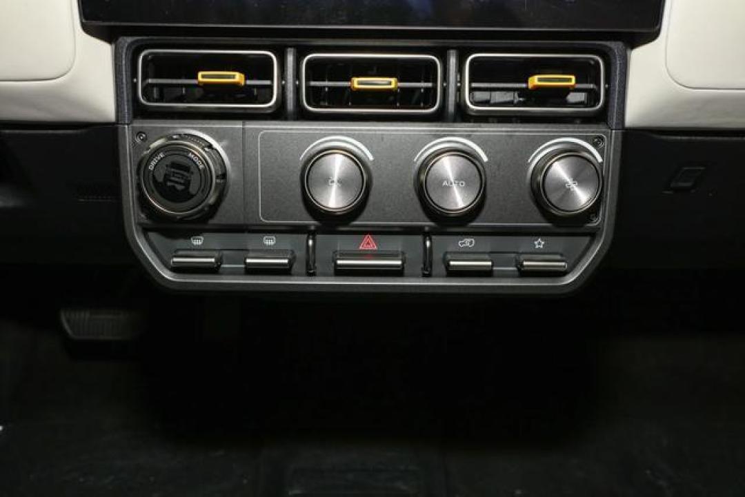 奇瑞iCAR V23:硬派风格和强大性能结合的电动SUV之选
