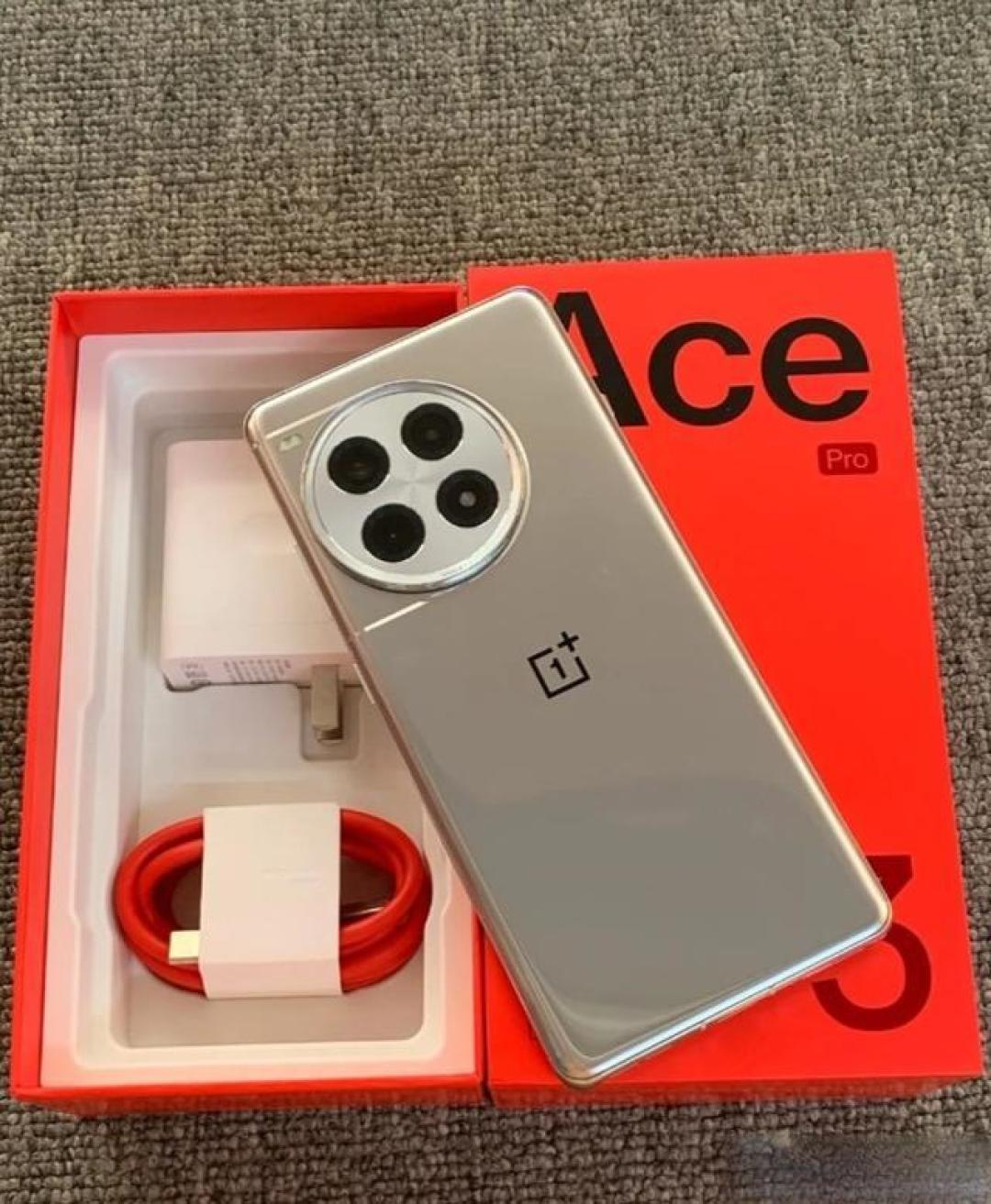 一加 Ace3全方位测评：2384元的旗舰性能体验值得入手吗？