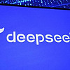 DeepSeek“王炸组合”大揭秘：AI界的“超级英雄联盟”