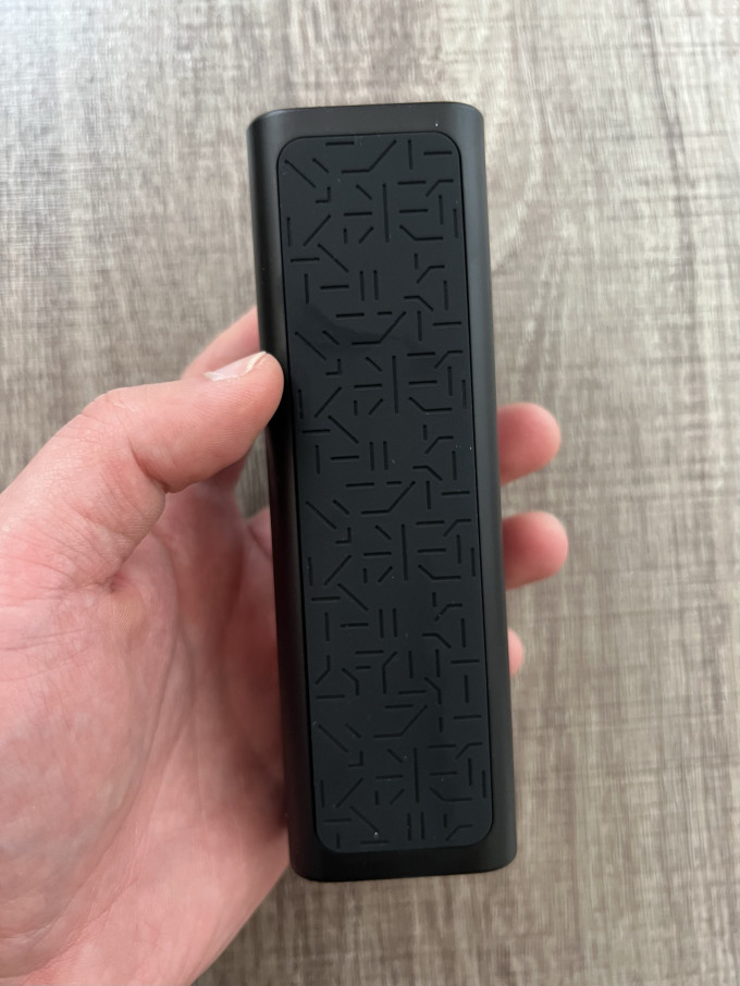 酷态科移动电源