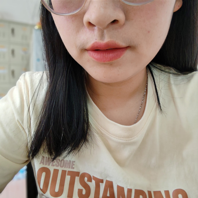 完美日记唇彩唇蜜