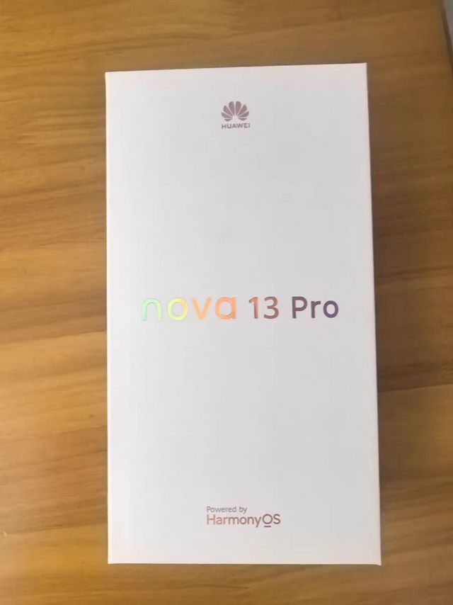 华为 nova13 Pro ，惊艳亮相