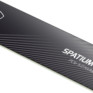 微星还发布 SPATIUM M560 SSD 固态硬盘，最高 2TB、10GB/s 读速