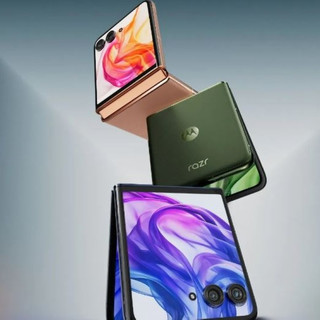 网传丨摩托罗拉将发布新 Razr+ “刀锋”，采用高通低功耗骁龙 8 至尊版