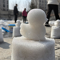 抓住雪季小尾巴，带娃捏鸭子