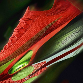 跑步装备再革新，Nike 发布 Vaporfly 4 和 Streakfly 2